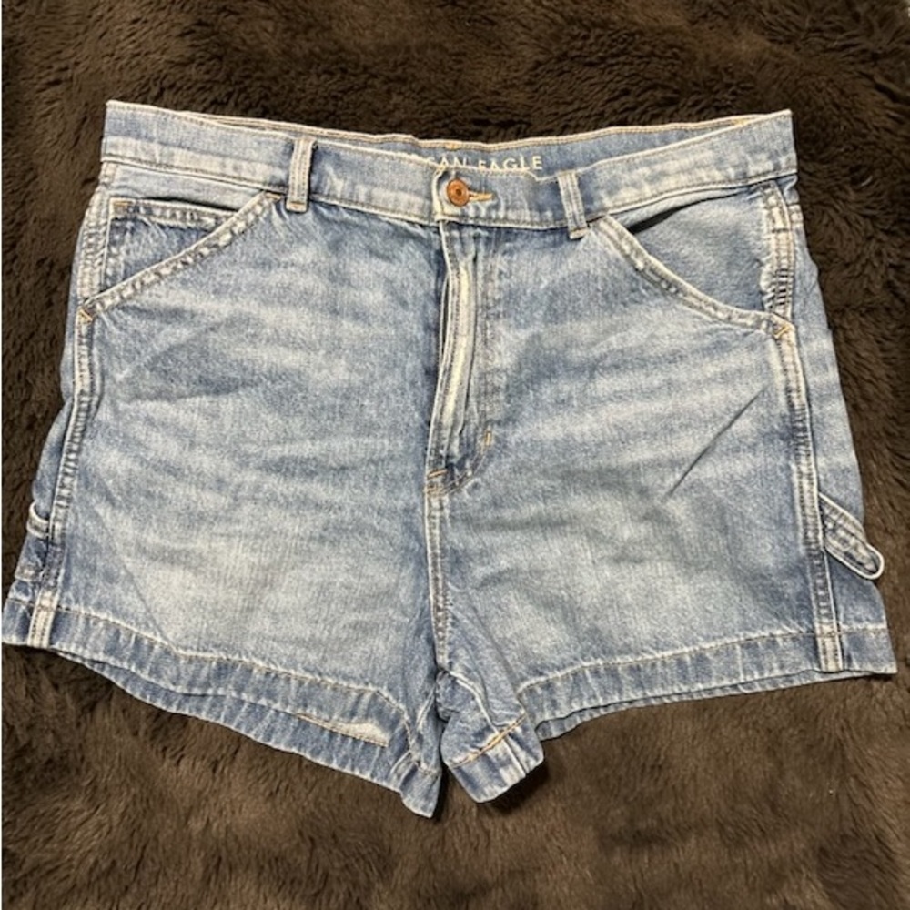 AE shorts